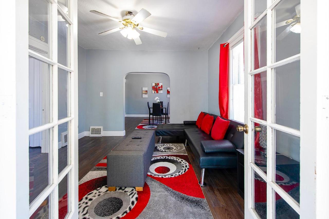 The Rubi Lounge: Modern Brooklyn Escape with Parking & High-Speed Wi-Fi Villa Cleveland Exterior photo